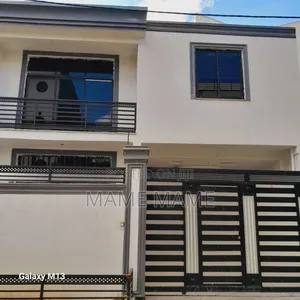 5bdrm House in Addis Abeba, Bole for sale