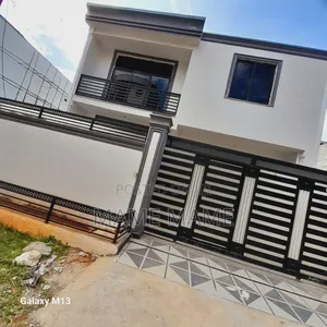5bdrm House in Addis Abeba, Bole for sale