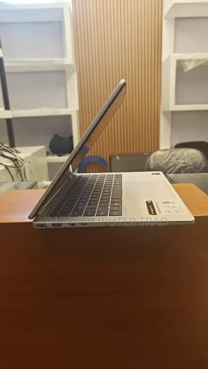 New Laptop HP OmniBook 5 14" 8GB Intel Core 5 SSD 512GB