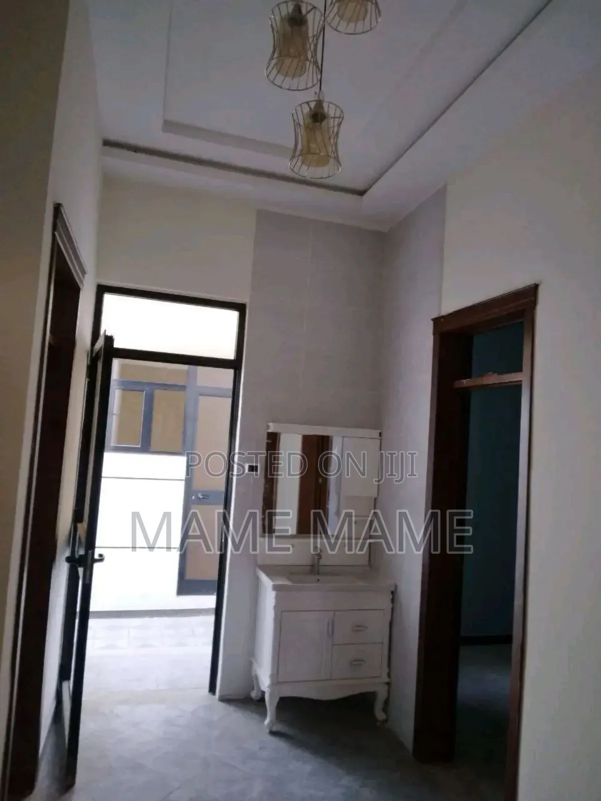 3bdrm Villa in Addis Abeba, Bole for sale