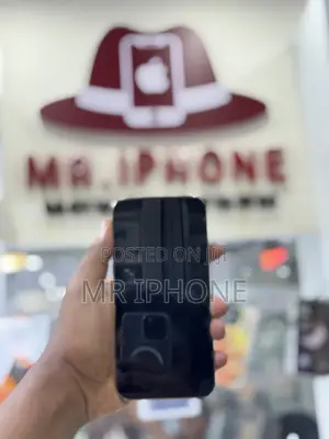 Photo - Apple iPhone 13 Pro Max 128 GB Gold