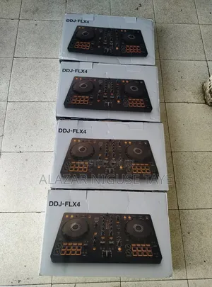 Photo - Dj Controller
