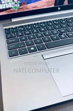New Laptop HP ZBook Studio G8 16GB Intel Core I7 SSD 512GB