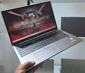 New Laptop HP ZBook Firefly G8 16GB Intel Core I7 SSD 512GB