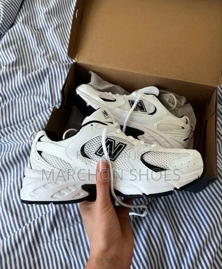 New Balance 530 (White) — Ladies