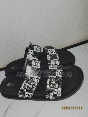 New Ladies’ Sandals