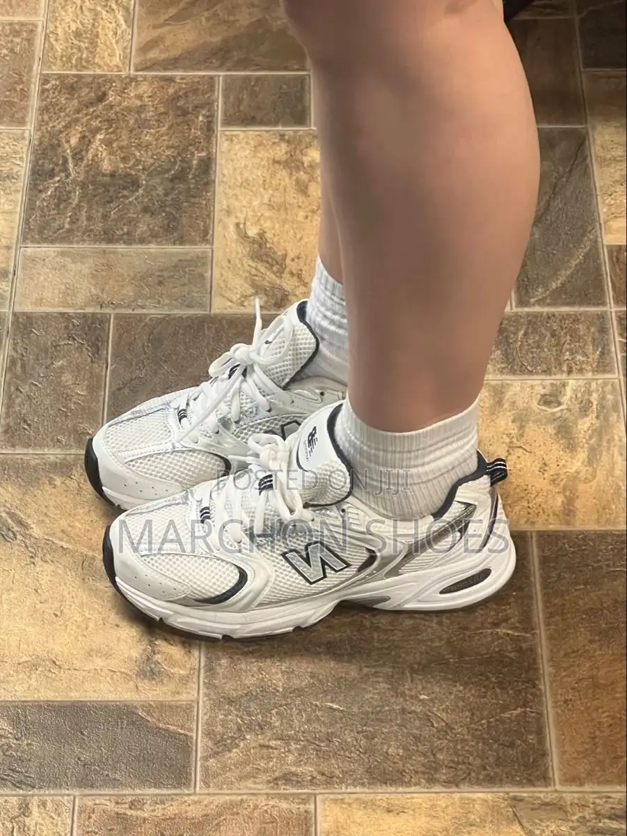 New Balance 530 (White) — Ladies