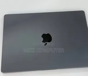 New Laptop Apple MacBook Pro 2024 M4 Max 14-Inch 16GB Intel SSD 512GB