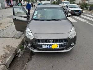 Photo - Suzuki Swift 2022 Gray