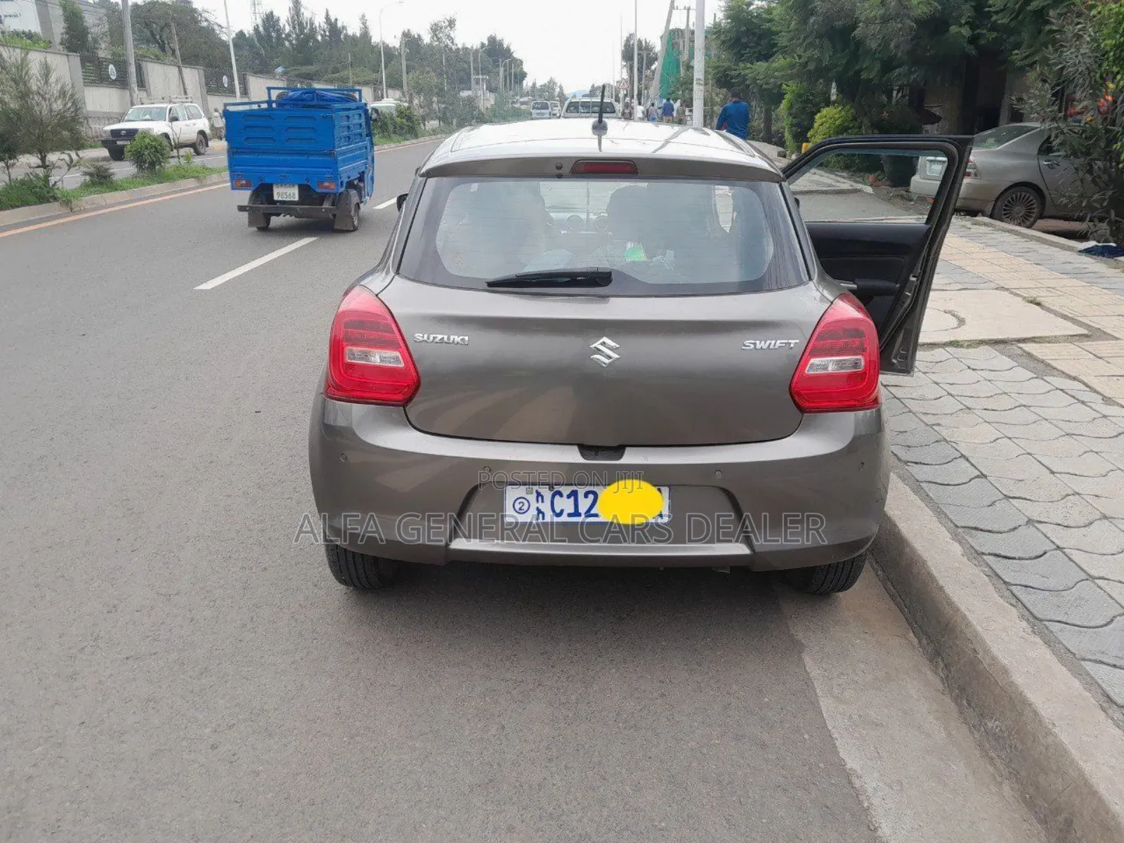 Suzuki Swift 2022 Gray