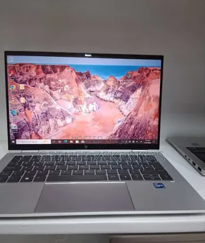 New Laptop HP EliteBook 1030 16GB Intel Core I7 SSD 512GB