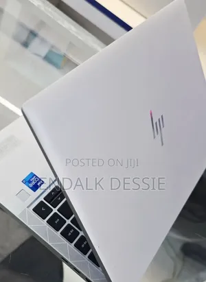 New Laptop HP EliteBook 840 G8 16GB Intel Core I7 SSD 512GB