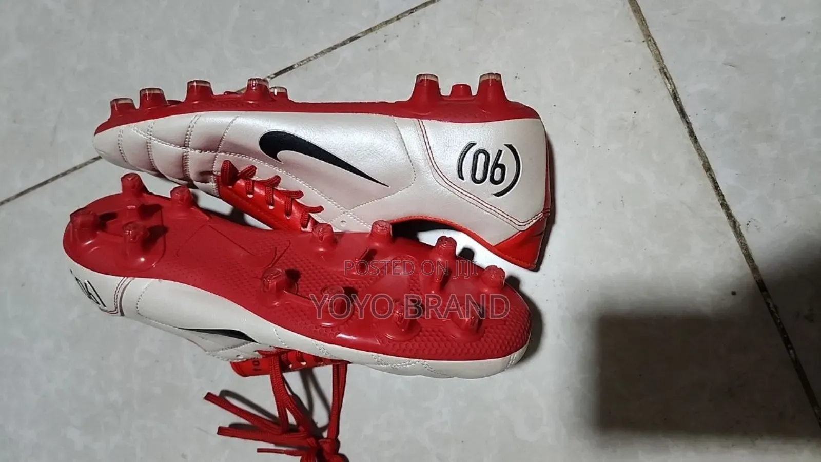 Nike 90 Multicolored Foot Ball Shoes