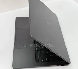New Laptop Apple MacBook Pro 16GB Apple M4 SSD 512GB