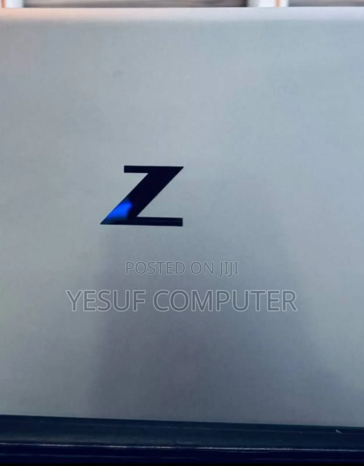 New Laptop HP ZBook Firefly G8 16GB Intel Core I7 SSD 512GB