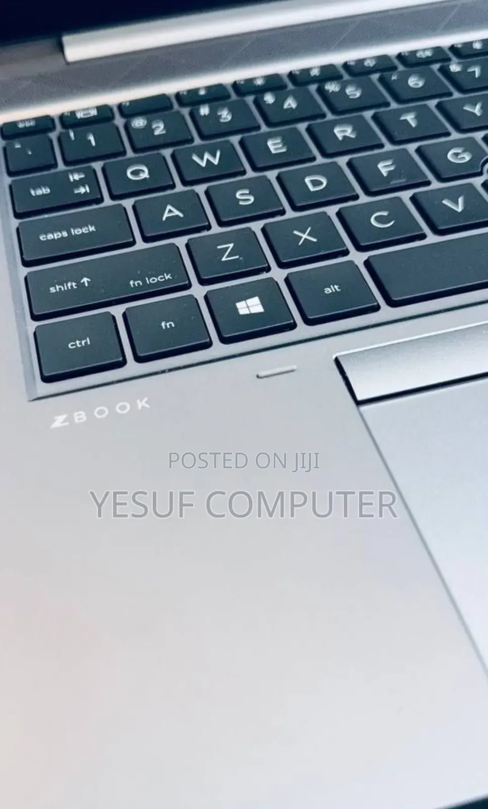 New Laptop HP ZBook Firefly G8 16GB Intel Core I7 SSD 512GB