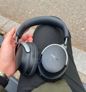 Bose Quietcomfort Ultra Headphones – 100% Noise Cancelling_qc-55 Model