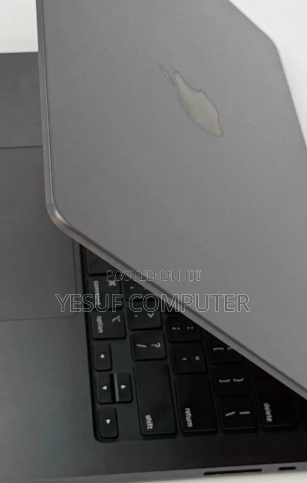 New Laptop Apple MacBook Pro 16GB Apple M4 SSD 512GB