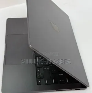 New Apple MacBook Pro 2024 M4 14-Inch 16GB Apple M4 Pro SSD 512GB