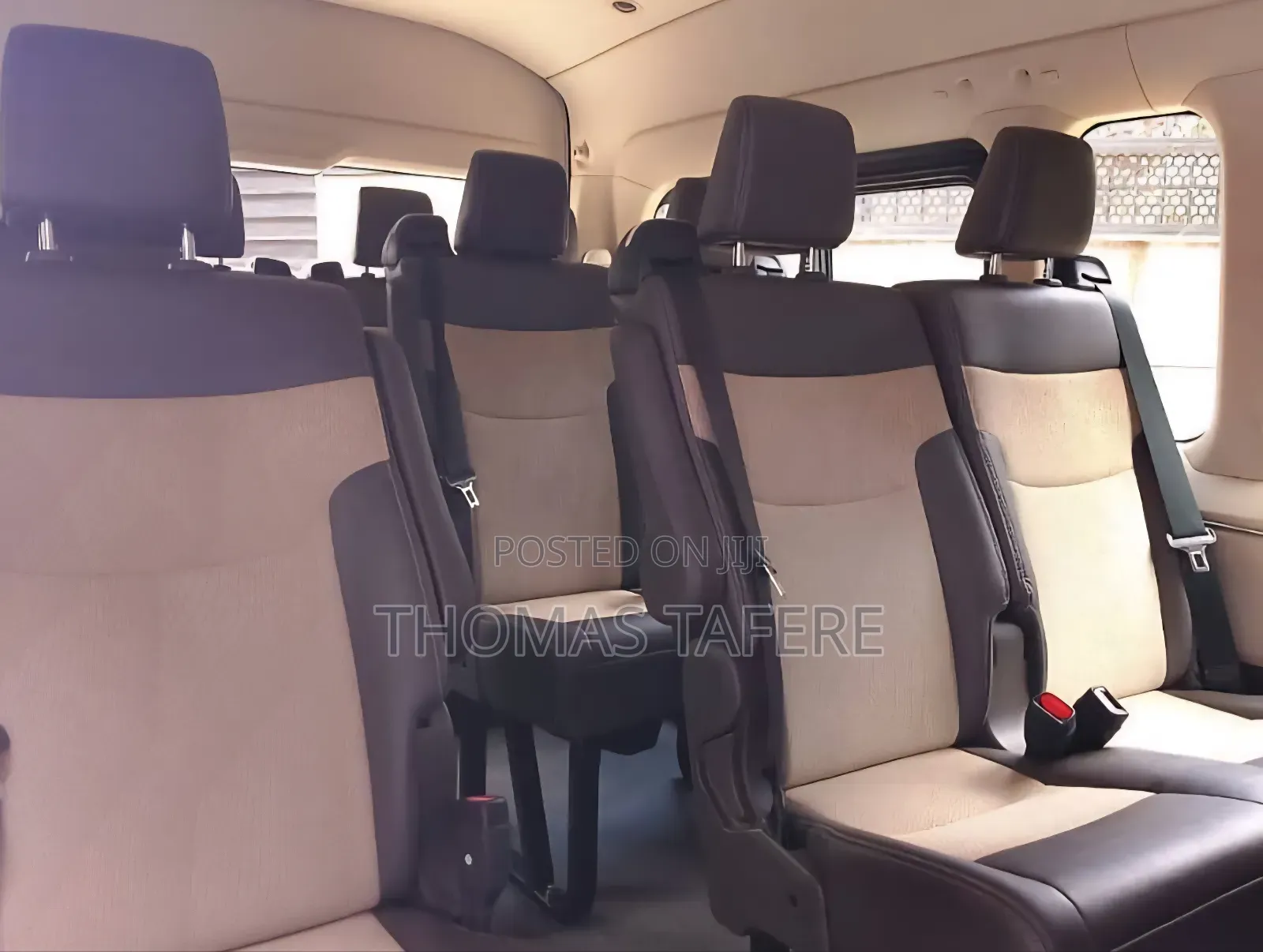 Toyota HiAce 2022 White