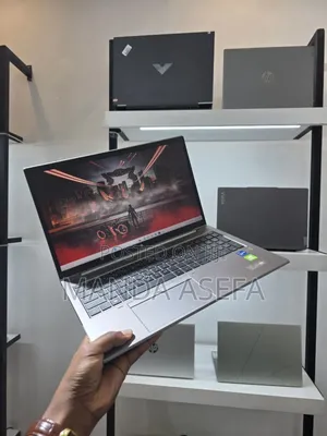 New Laptop HP ZBook 15 16GB Intel Core I7 SSD 512GB