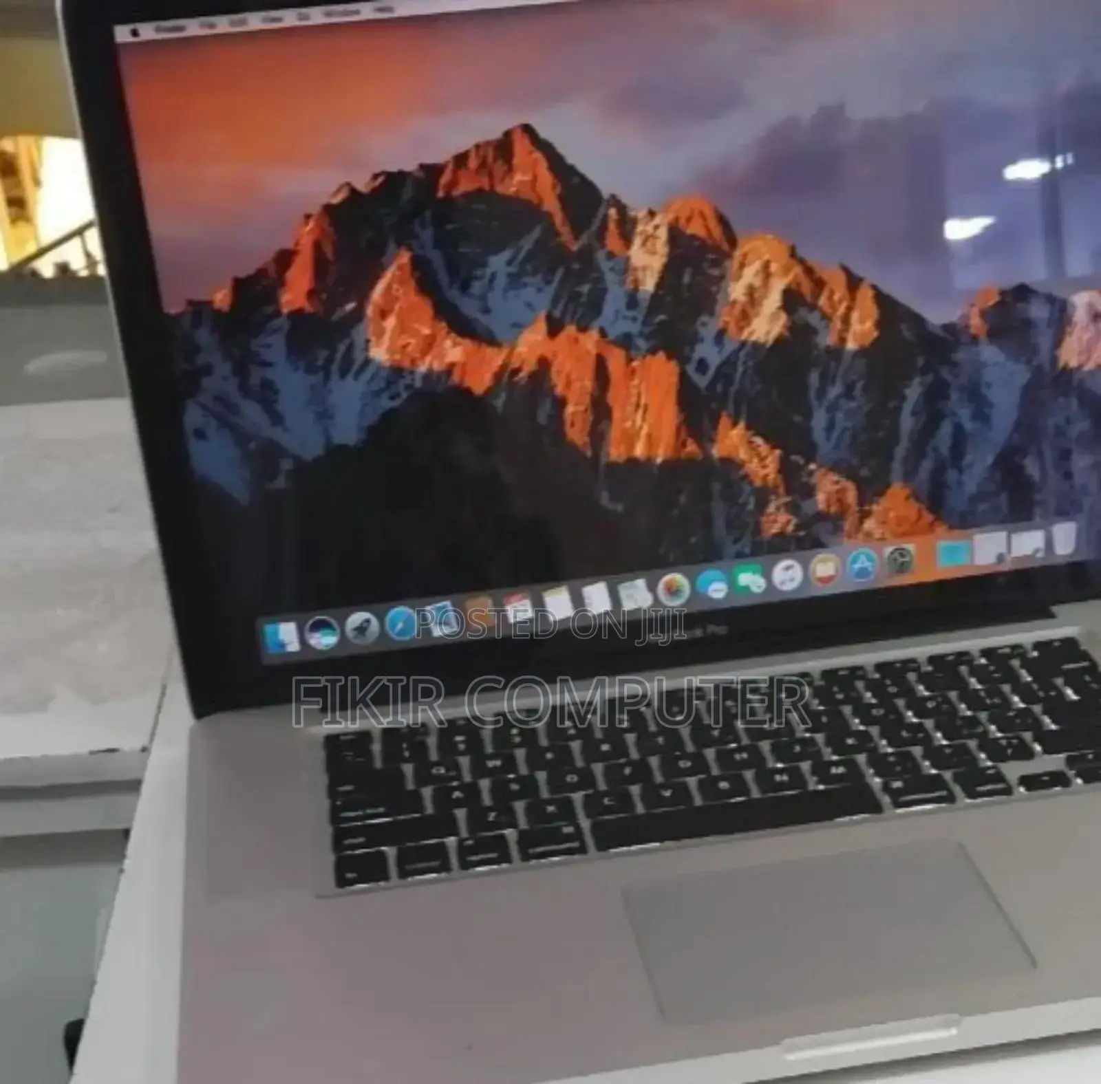 New Laptop Apple MacBook Pro 2011 8GB Intel Core I7 SSD 512GB