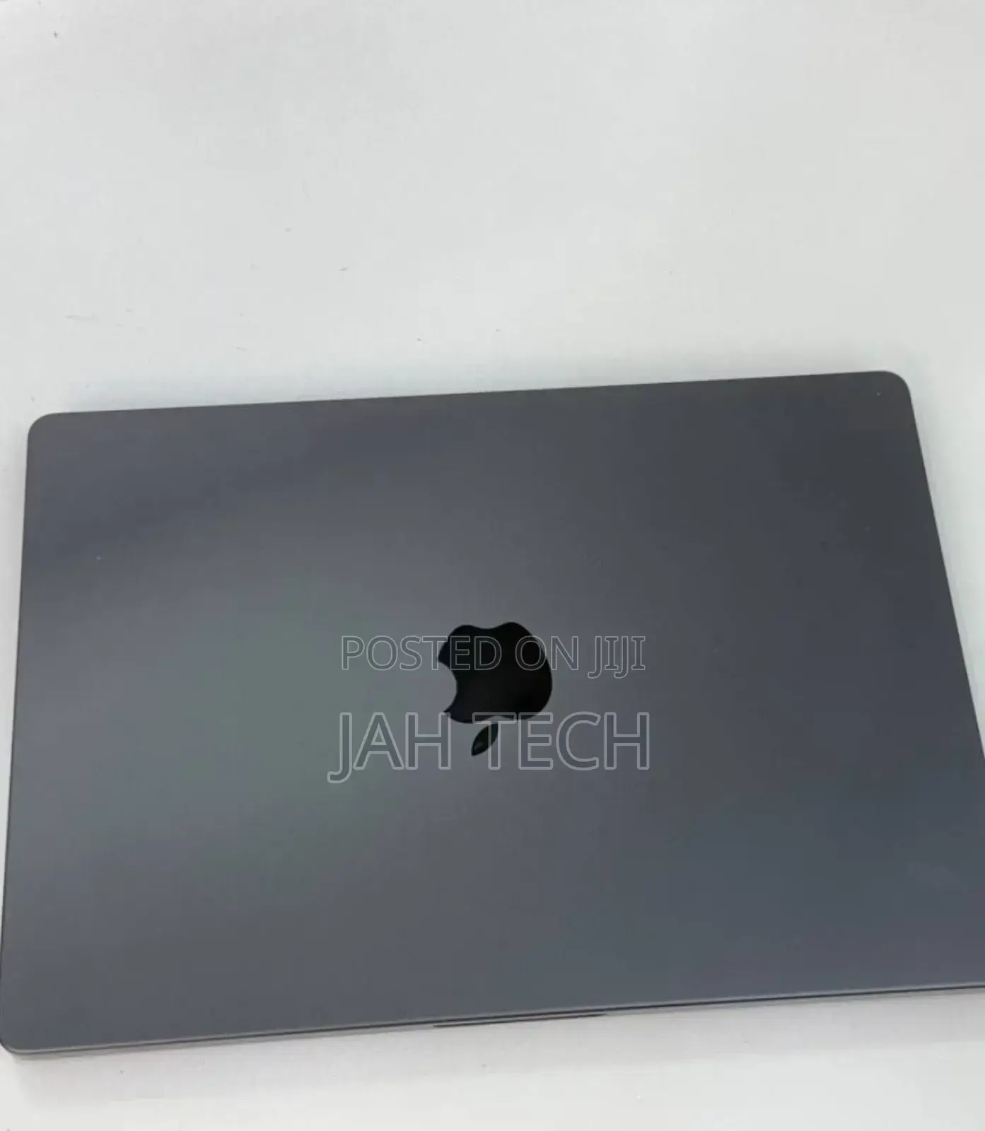New Apple MacBook Pro 2024 M4 14-Inch 16GB Apple M4 Pro SSD 512GB