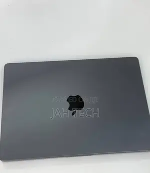 New Apple MacBook Pro 2024 M4 14-Inch 16GB Apple M4 Pro SSD 512GB