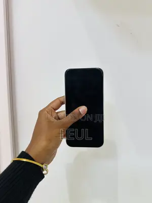 Photo - Apple iPhone 13 Pro Max 256 GB Blue