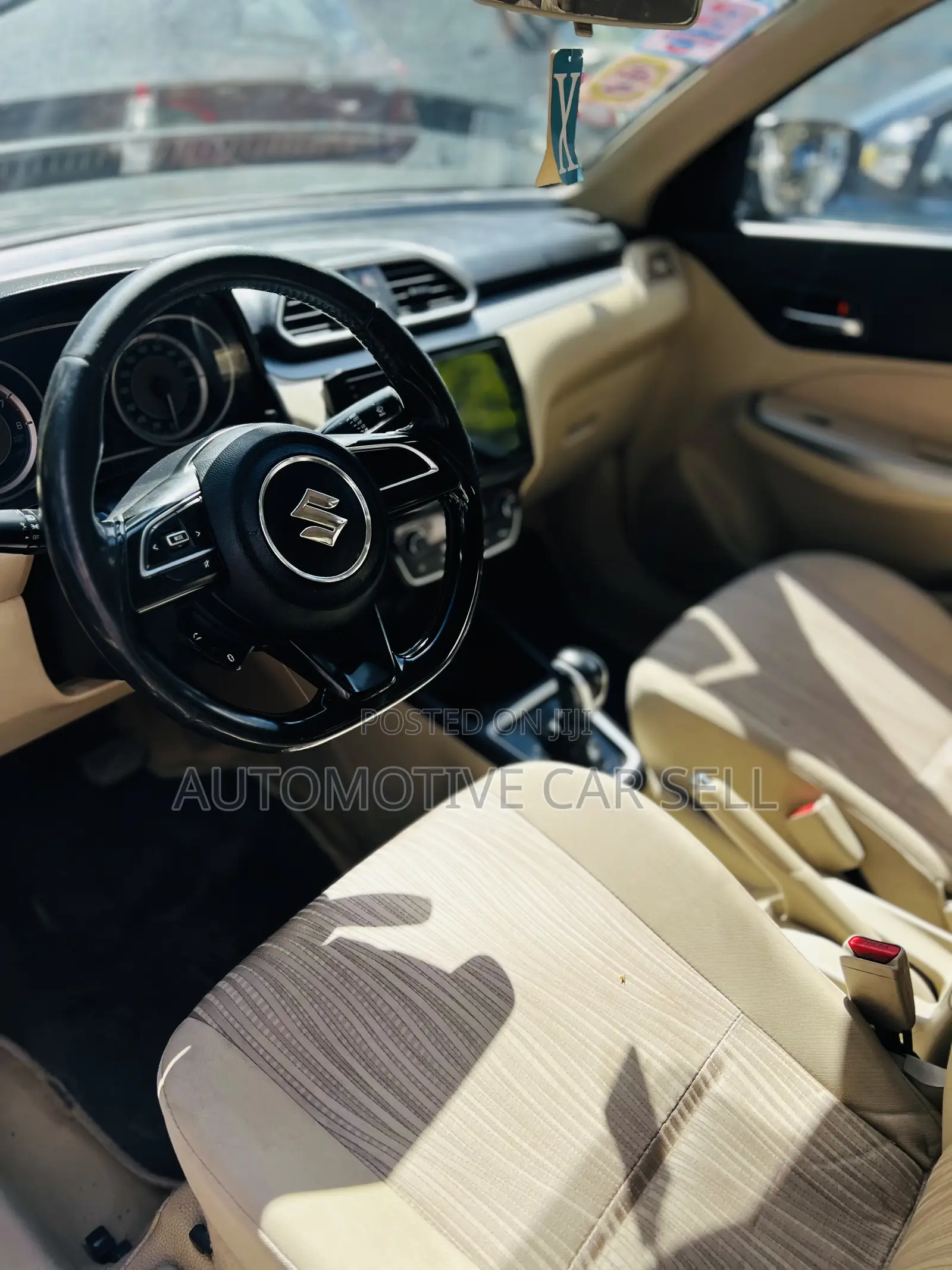 Suzuki Dzire 2022 Silver