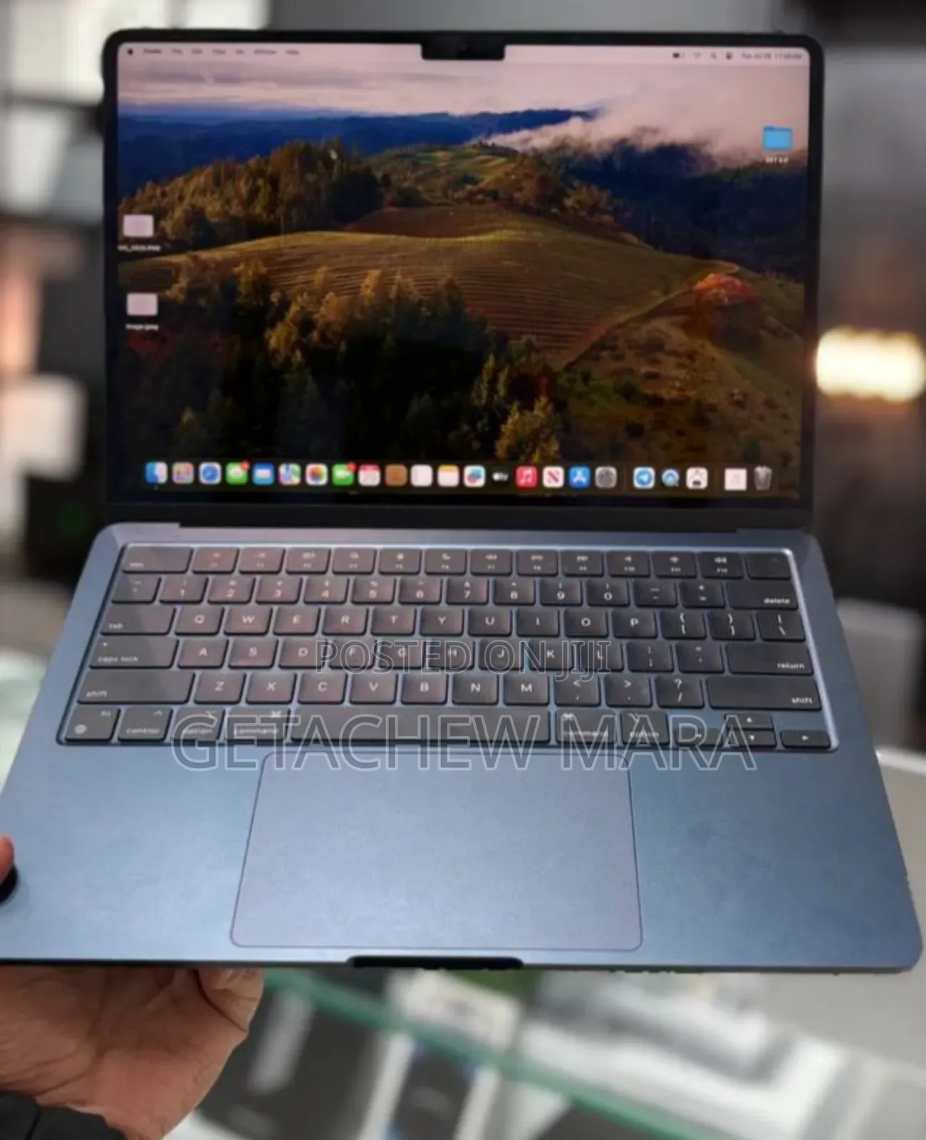 New Laptop Apple MacBook Air 2022 M2 8GB Intel SSD 256GB