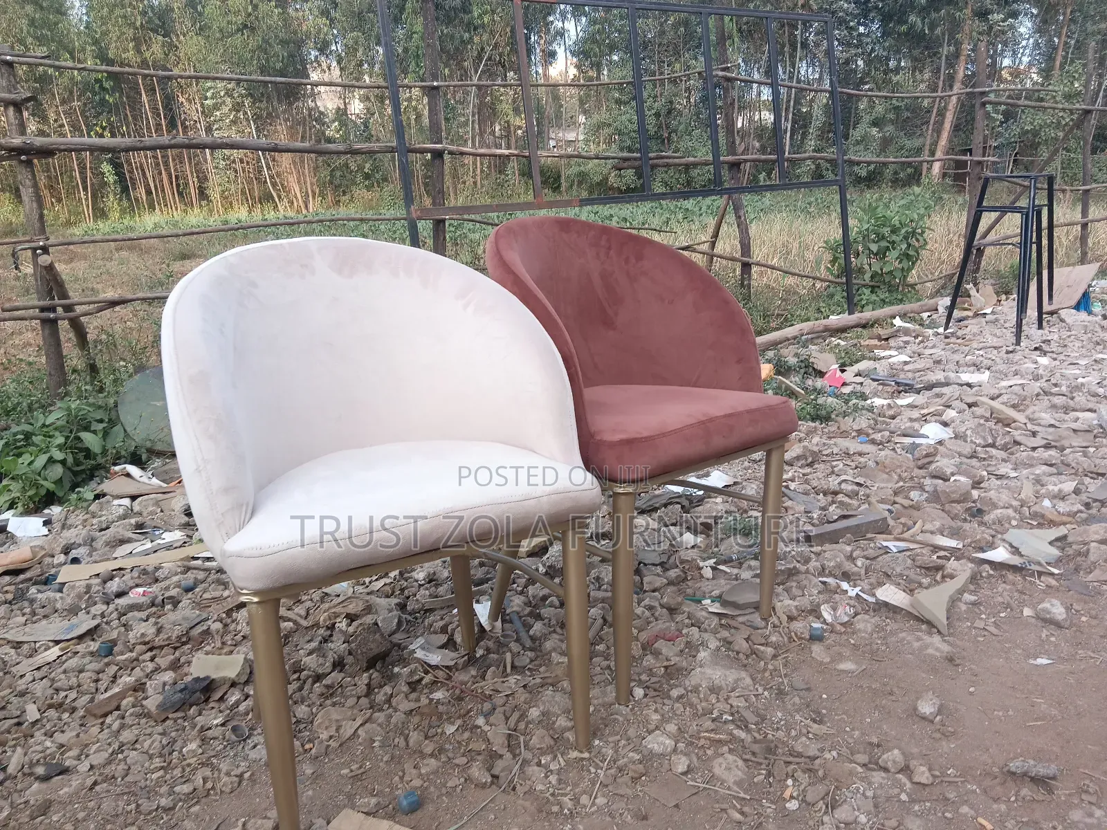 Modern Fabric Chairs With Metal Legs