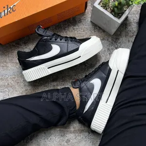 Nike Cgttcourt Legacy Lift #Low Shoes for Men's 
 Master Quality Men