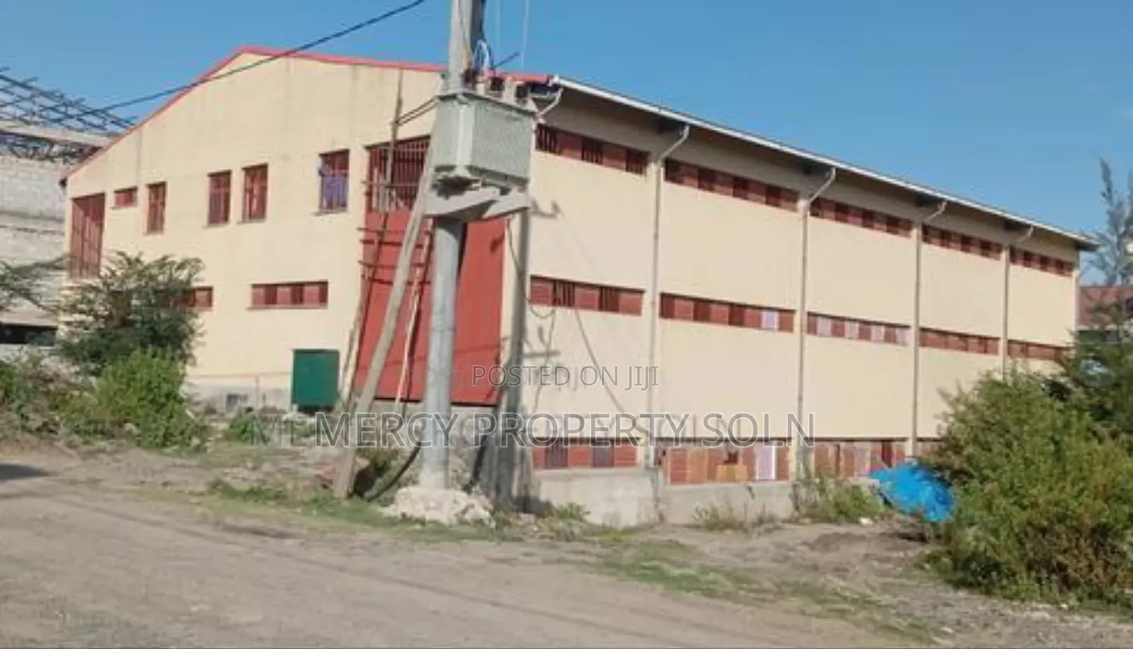 የሚሸጥ መጋዘን ቃሊቲ አዲስ አበባ ውስጥ ባንክ እዳ ያለበት Warehouse for Sale W Bank Loan