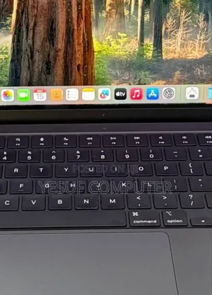 Photo - New Laptop Apple MacBook Pro 16GB Apple M4 SSD 512GB