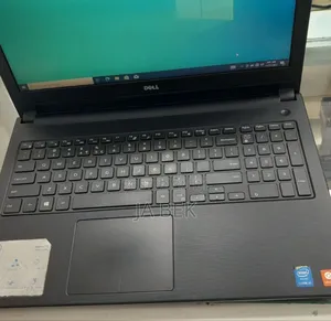 New Laptop Dell Vostro V131 4GB Intel Core I5 HDD 500GB