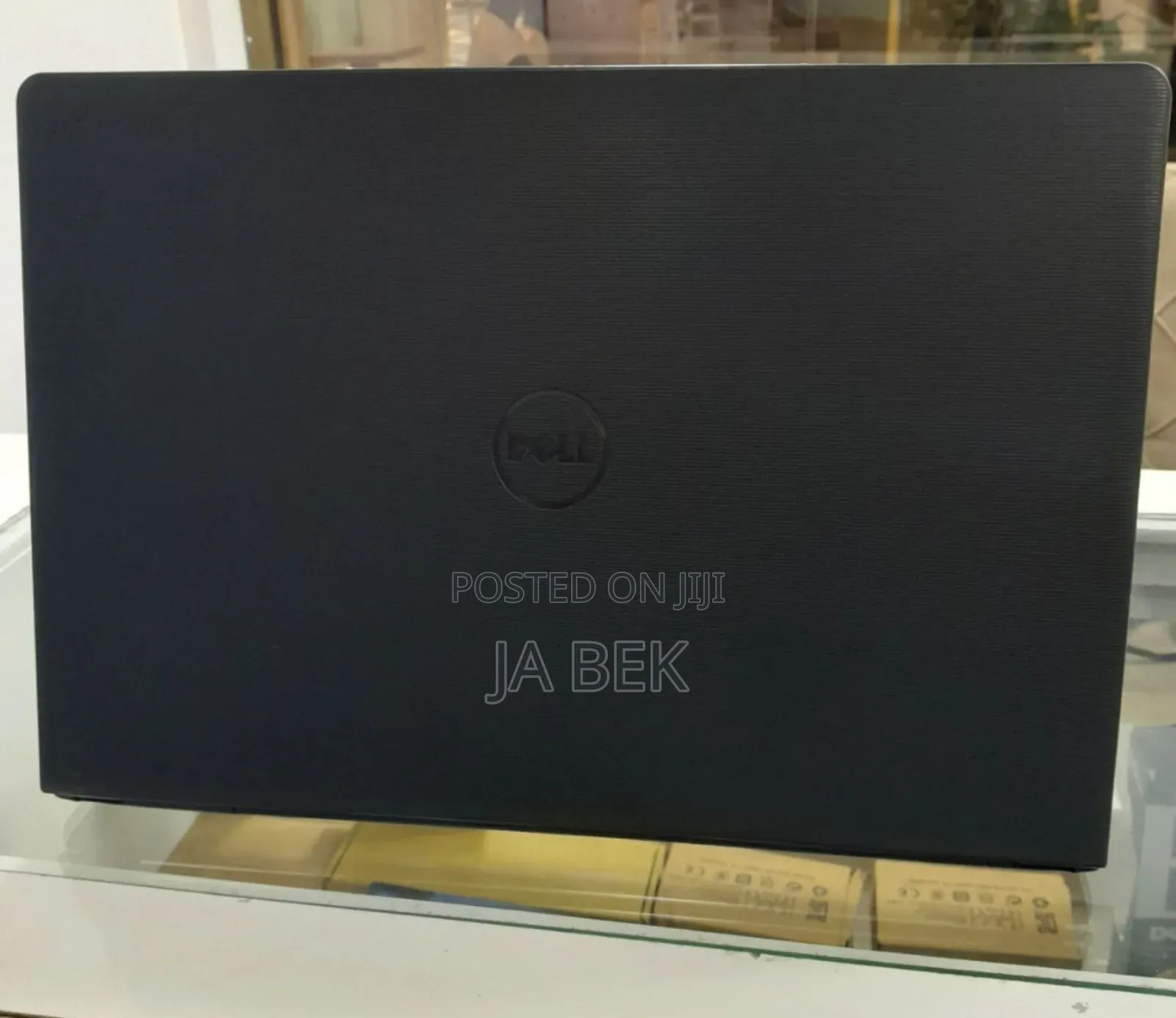 New Laptop Dell Vostro V131 4GB Intel Core I5 HDD 500GB