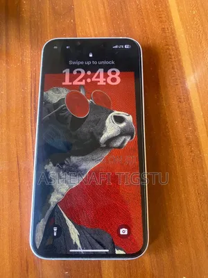 Photo - Apple iPhone 14 128 GB Pink