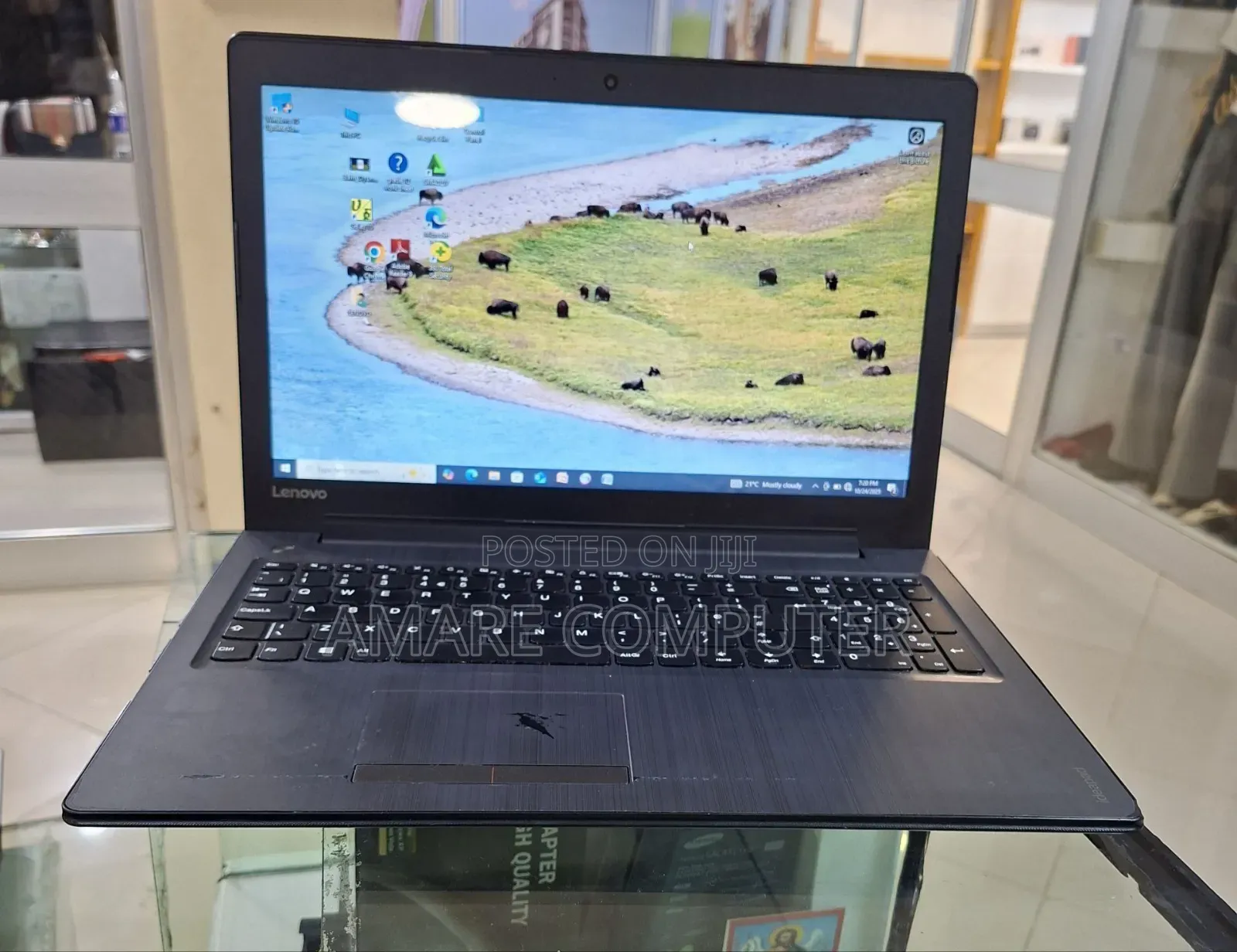 New Laptop Lenovo 8GB Intel Core I7 HDD 1T