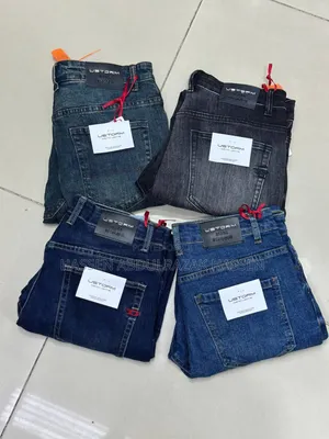 Stock Jeans