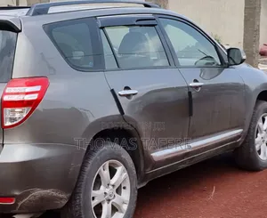 Toyota RAV4 2012 Gray