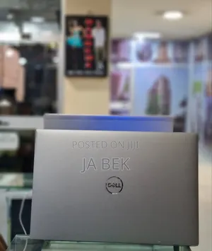 New Laptop Dell Precision 5570 16GB Intel Core I7 SSD 512GB