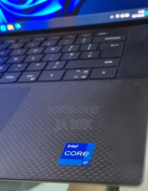 New Laptop Dell Precision 5570 16GB Intel Core I7 SSD 512GB