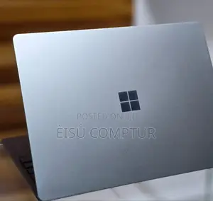 New Laptop Dell Latitude 13 7350 8GB Intel Core I5 SSD 256GB