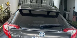 Toyota C-HR 2024 Gray