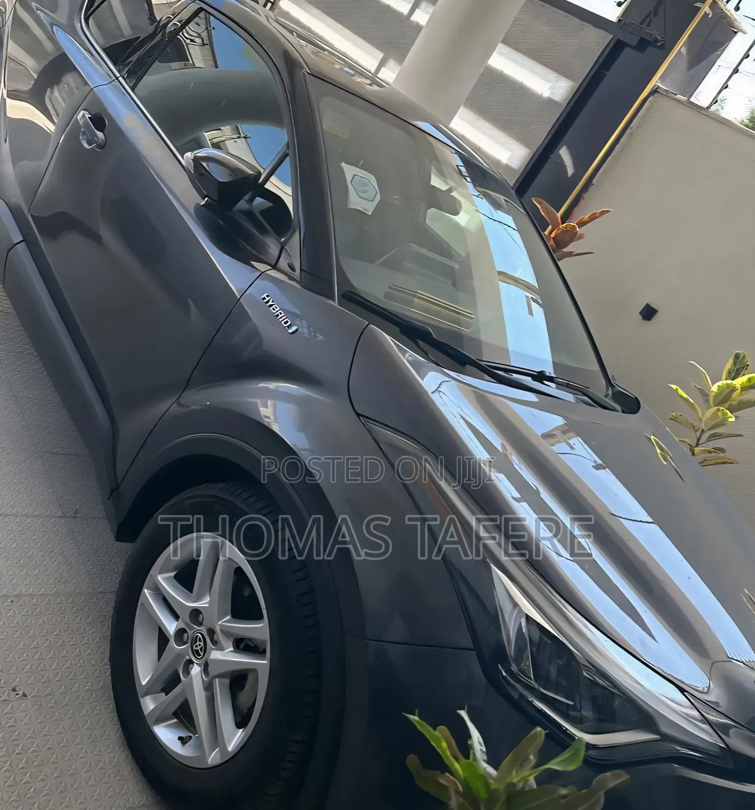 Toyota C-HR 2024 Gray