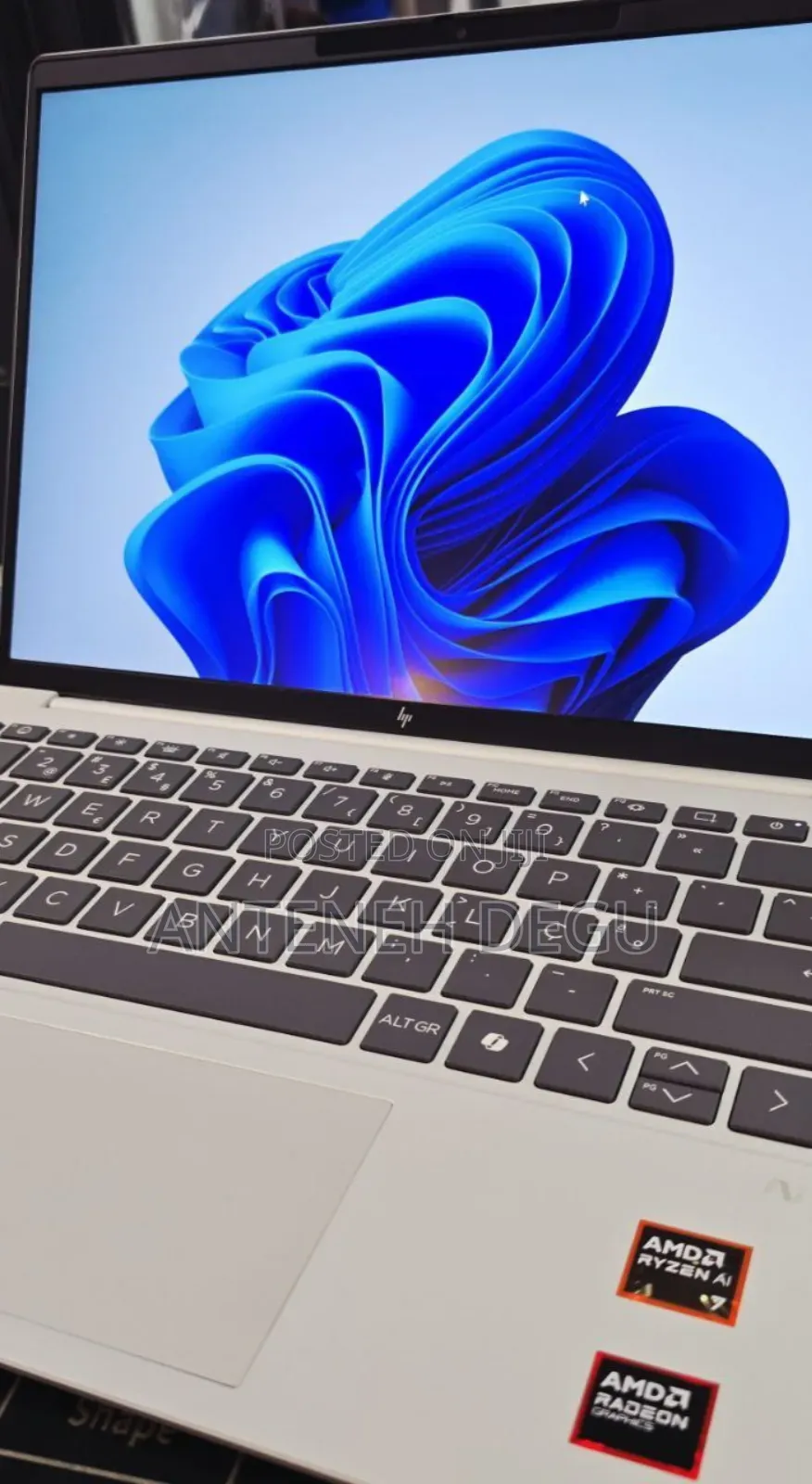 New Laptop HP OmniBook 7 14" 32GB AMD Ryzen 7 SSD 1T