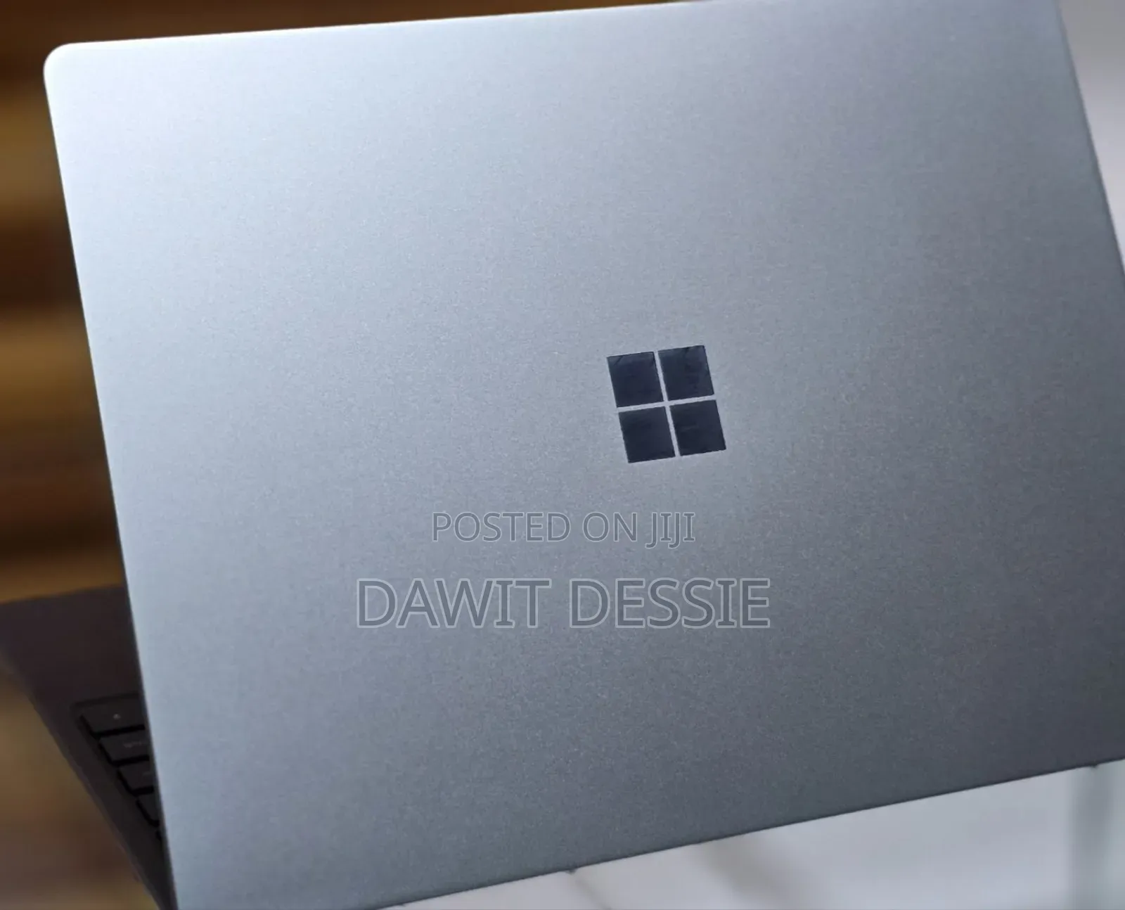 New Laptop 8GB Intel Core I5 SSD 256GB