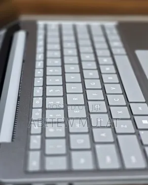 New Laptop Microsoft Surface Laptop 5 8GB Intel Core I5 SSD 256GB