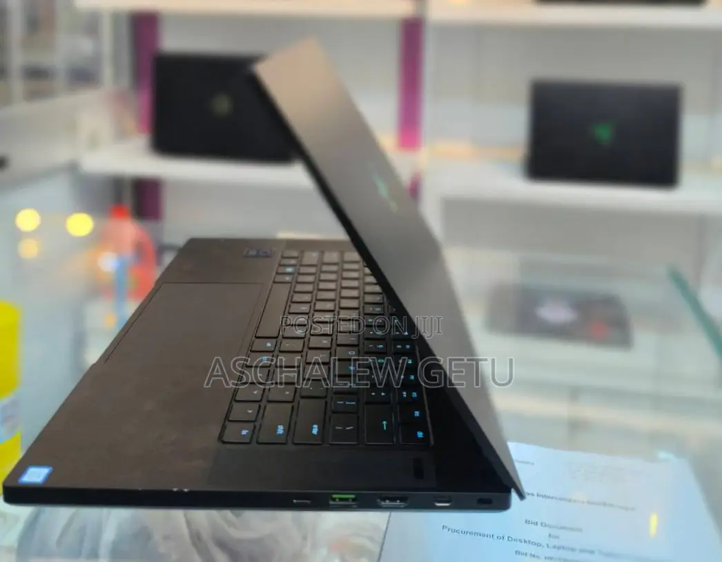 New Laptop Razer Blade 16GB Intel Core I7 SSD 512GB